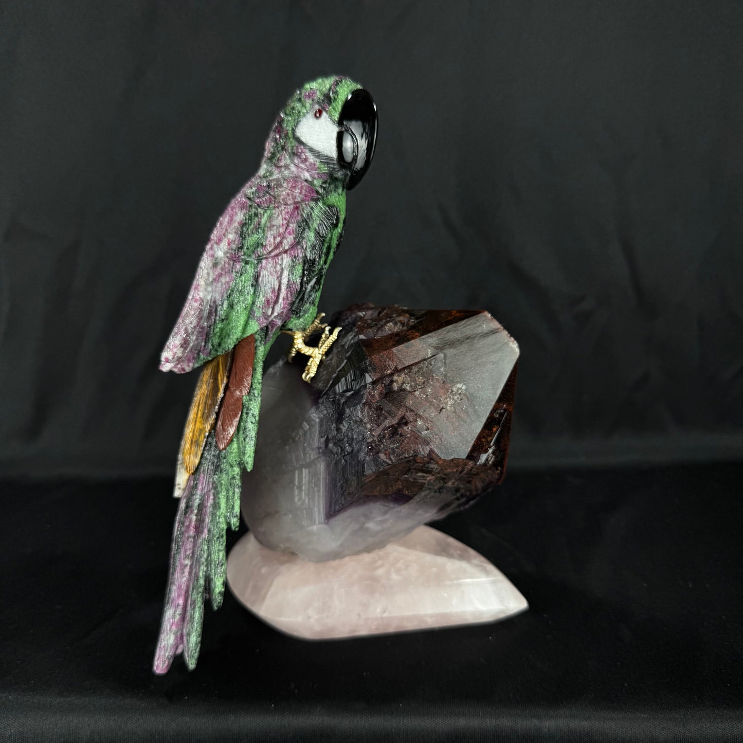 The Rubyzoisite Macaw